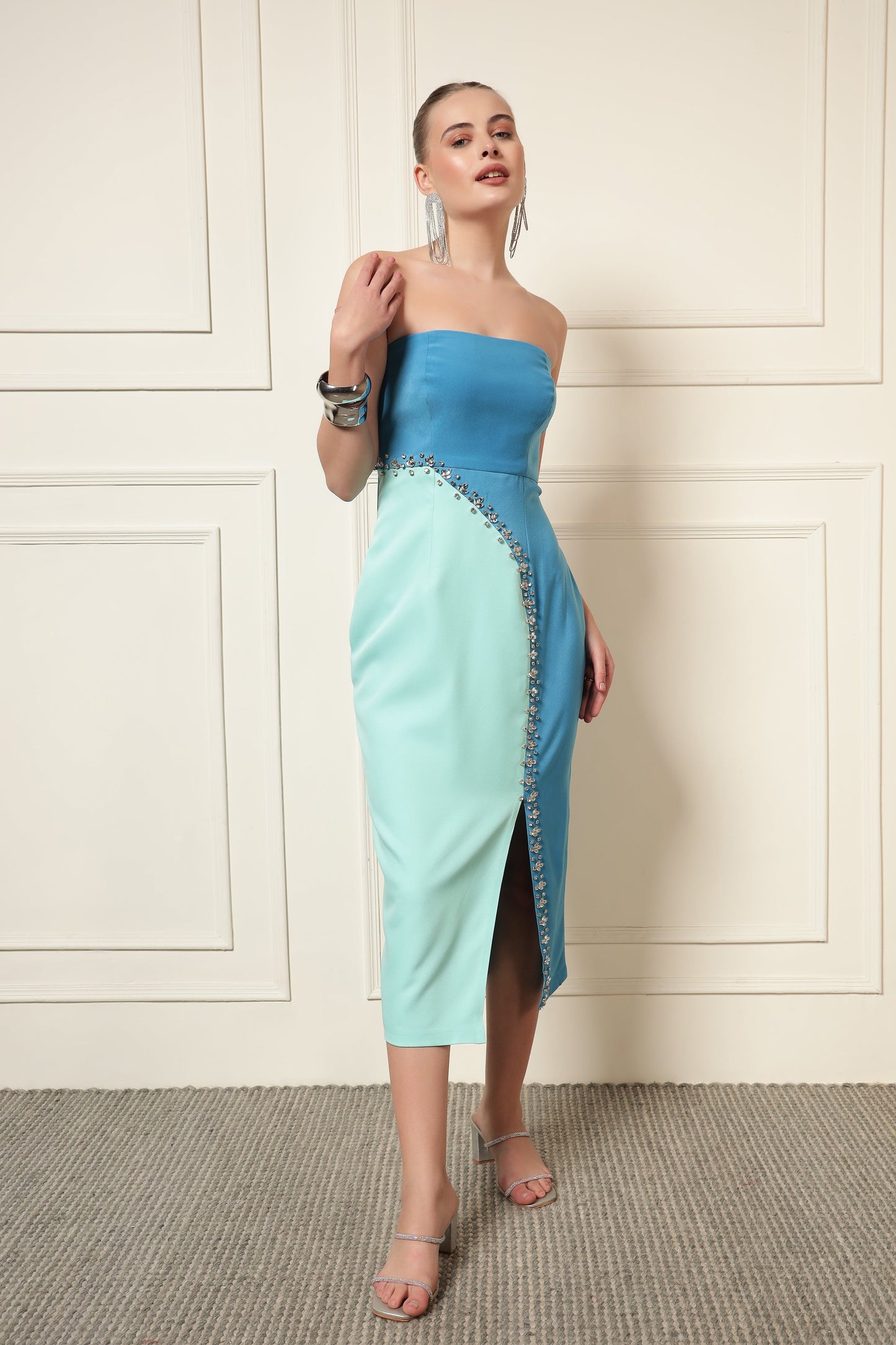 BLUE COLORBLOCK EMBELLISHED MIDI DRESS