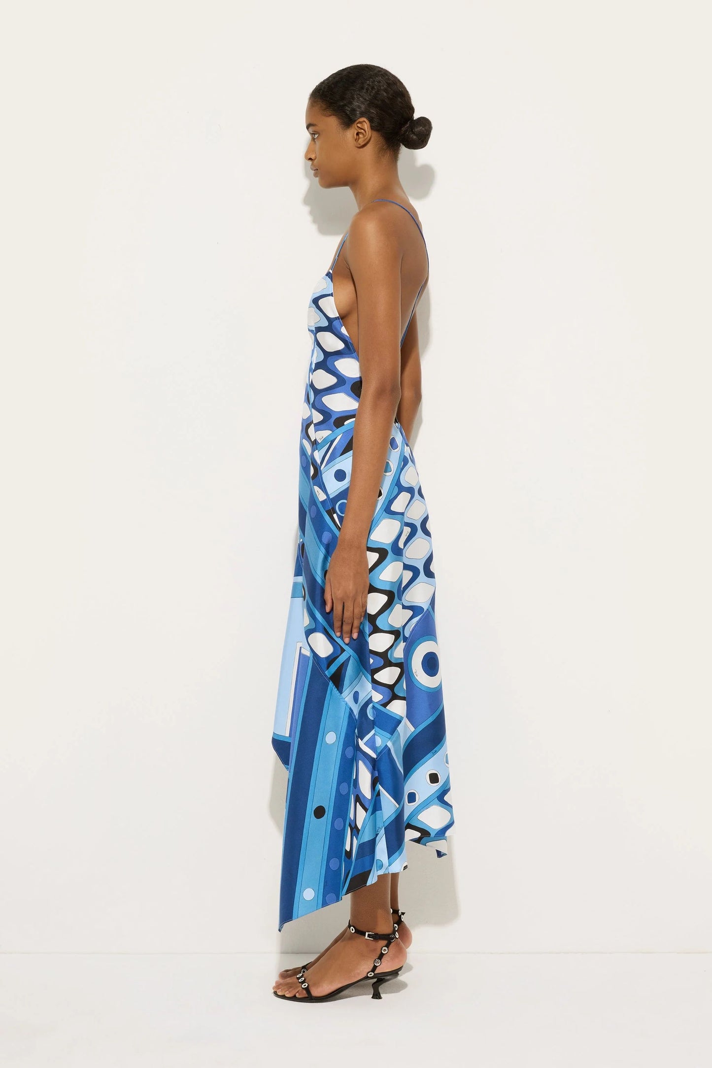 GRAPHIC PRINT SUMMER DRESS