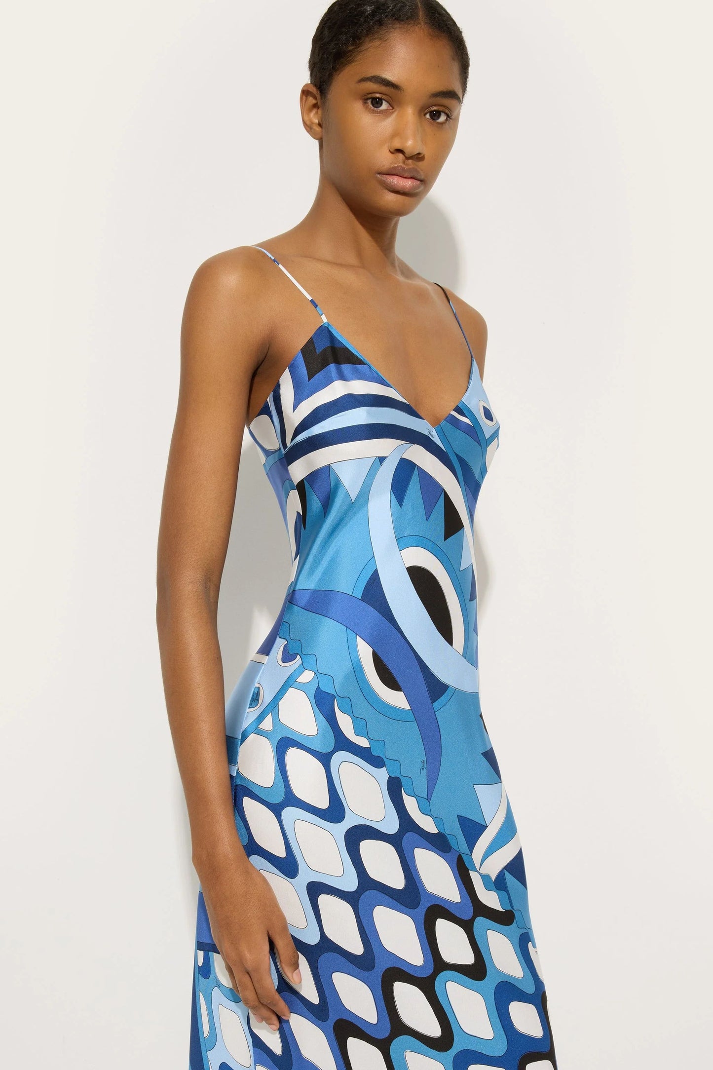 GRAPHIC PRINT SUMMER DRESS